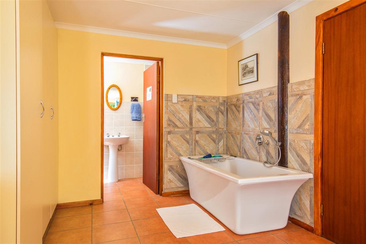 Brenton Bushbuck Lookout Apartment ภายนอก รูปภาพ