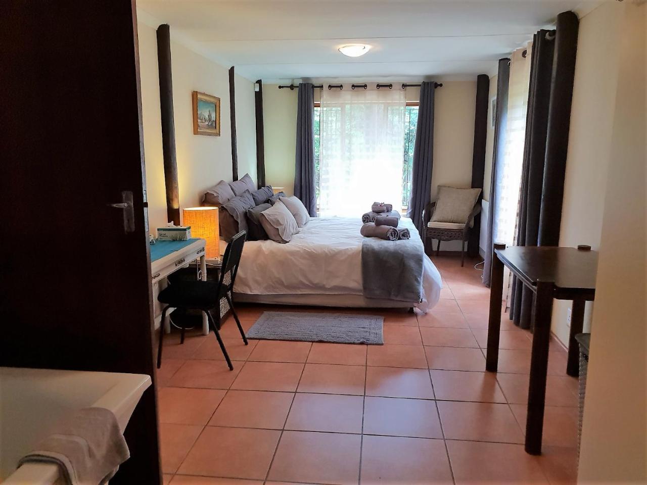 Brenton Bushbuck Lookout Apartment ภายนอก รูปภาพ