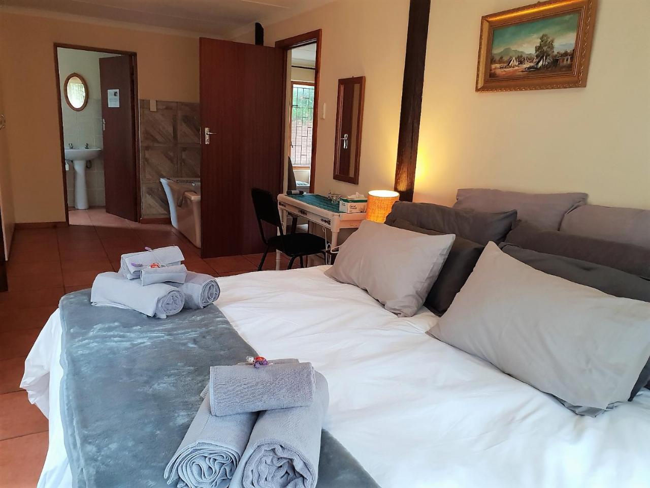 Brenton Bushbuck Lookout Apartment ภายนอก รูปภาพ